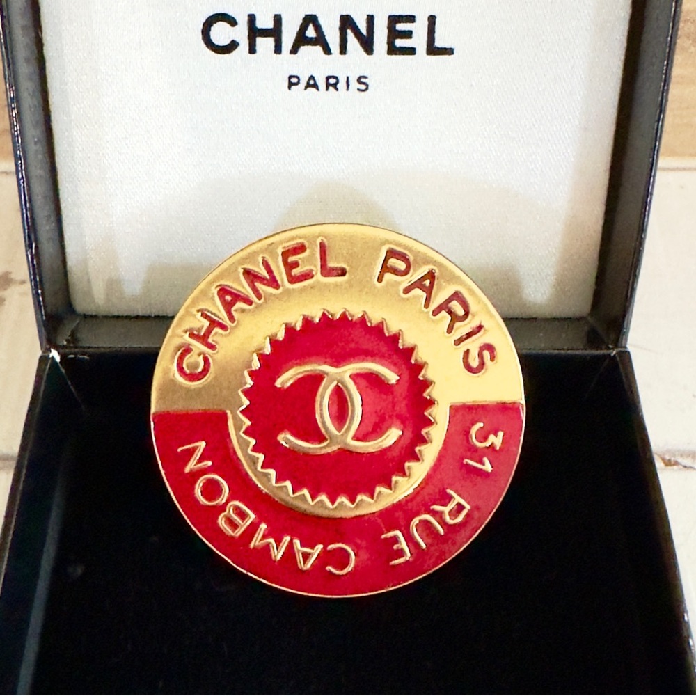 Chanel 31 Rue Cambon Brooch- Gold With Red